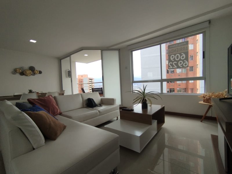 foto_104782_901271444_7385641707_ss