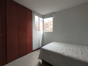 foto_104782_901271444_7401772336_ss