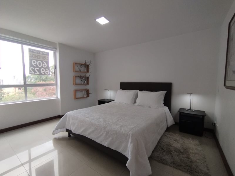 foto_104782_901271444_7442520837_ss