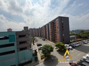 foto_104782_901271444_7581832814_ss