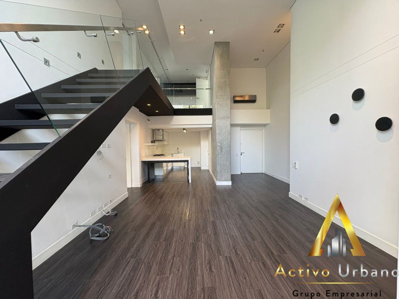 foto_104782_901271444_7609333003_ss