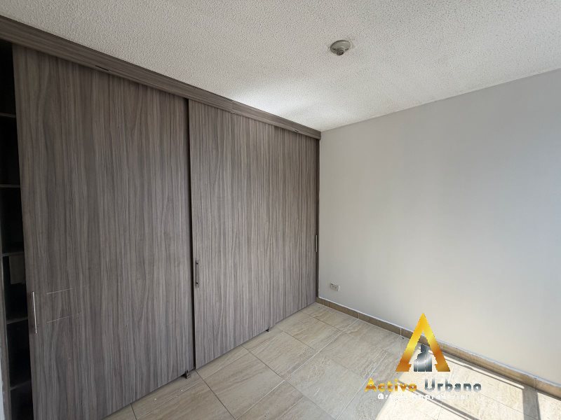 foto_104782_901271444_7629101721_ss