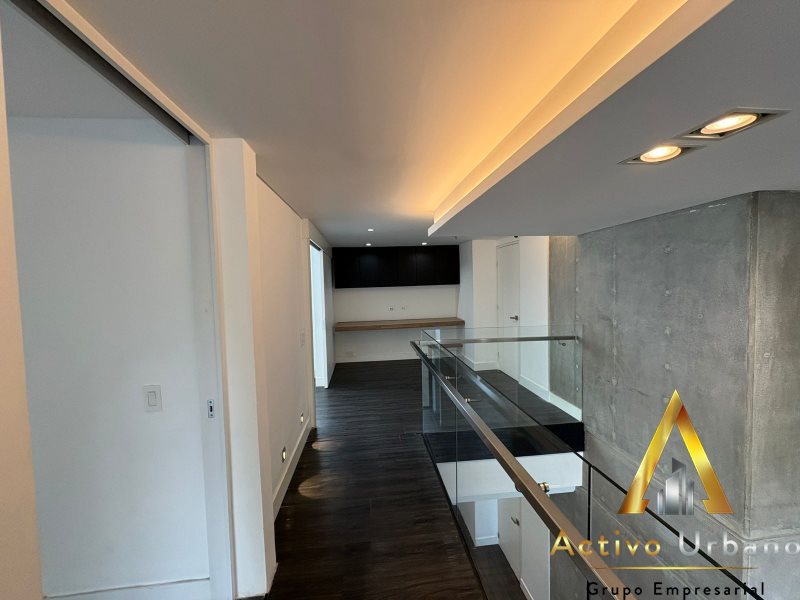 foto_104782_901271444_7658543718_ss