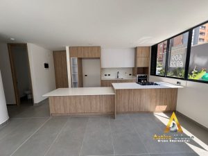 foto_104782_901271444_7738923091_ss