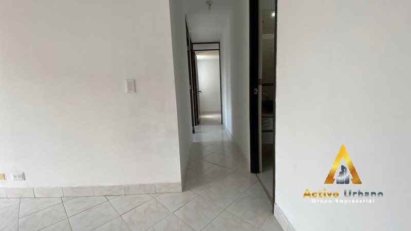 foto_104782_901271444_7841793926_ss