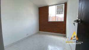 foto_104782_901271444_7847137701_ss