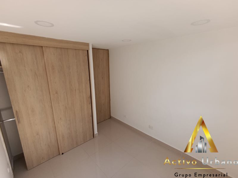 foto_104782_901271444_7865638487_ss