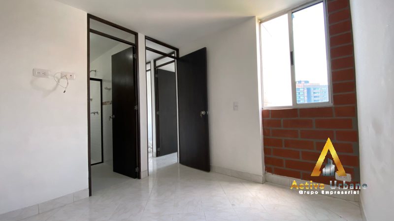 foto_104782_901271444_7872829582_ss