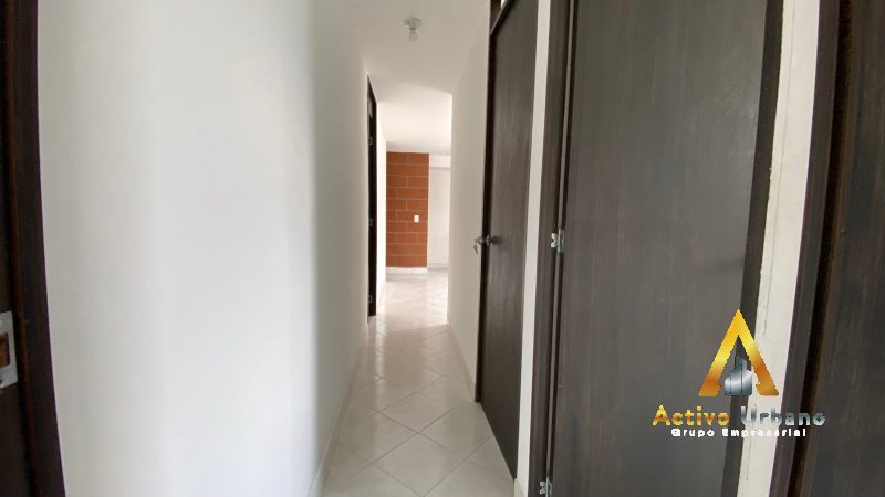 foto_104782_901271444_7873869680_ss