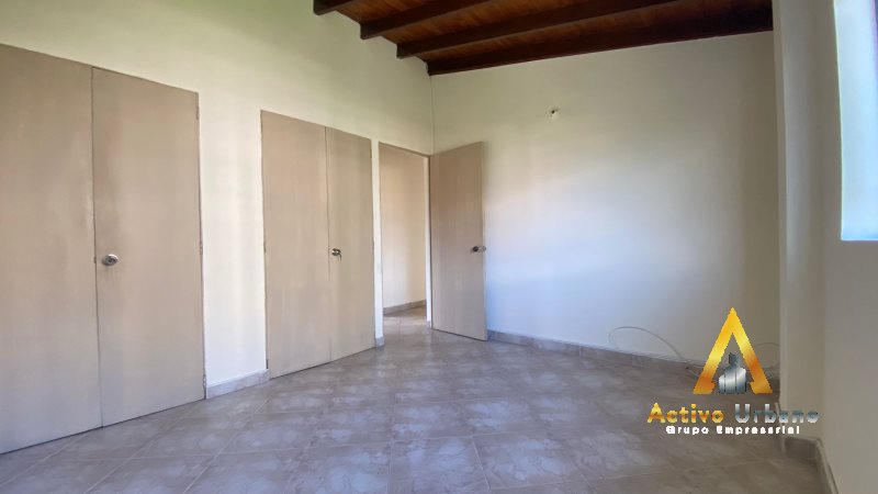 foto_104782_901271444_7887326798_ss