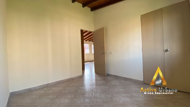 foto_104782_901271444_7903131807_ss