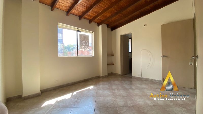 foto_104782_901271444_7904224459_ss