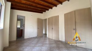 foto_104782_901271444_7915687574_ss