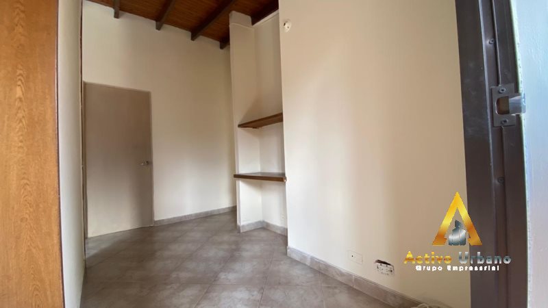 foto_104782_901271444_7924681281_ss