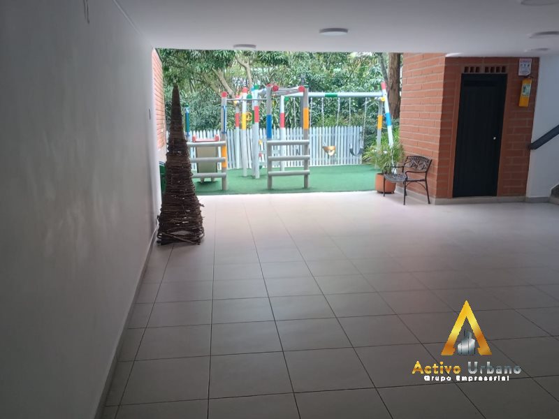 foto_104782_901271444_7937187598_ss