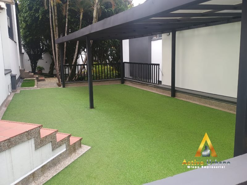 foto_104782_901271444_7951070073_ss