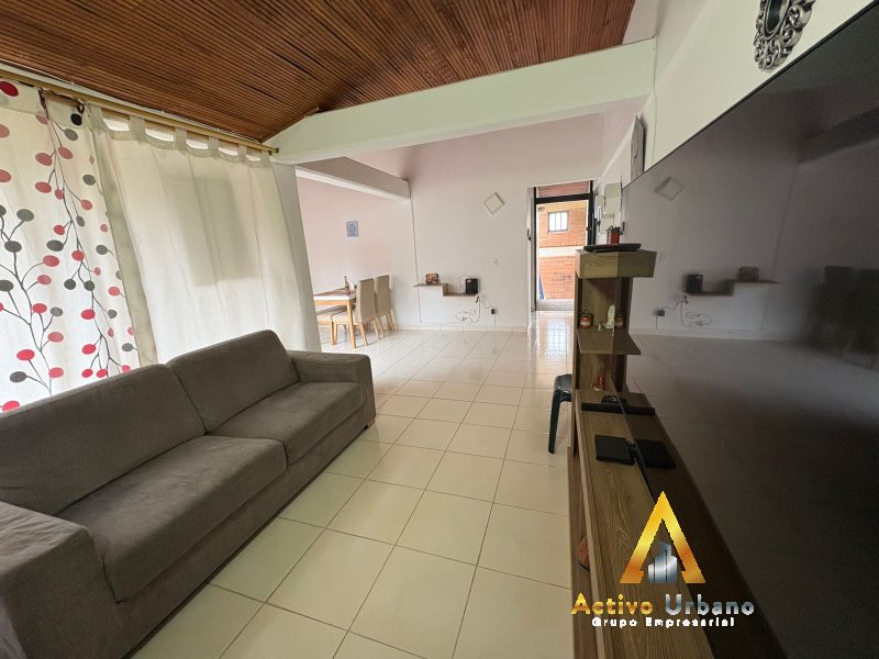 foto_104782_901271444_7978127664_ss