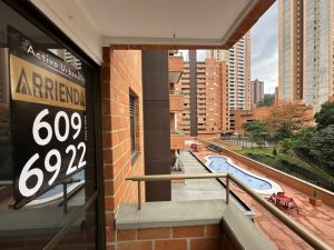 foto_104782_901271444_7981496490_ss