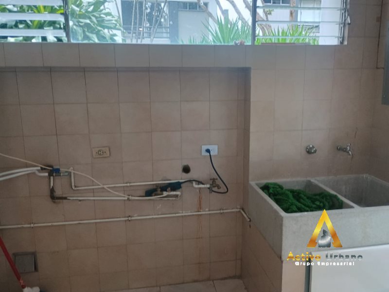 foto_104782_901271444_7998844007_ss