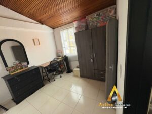 foto_104782_901271444_8024172636_ss