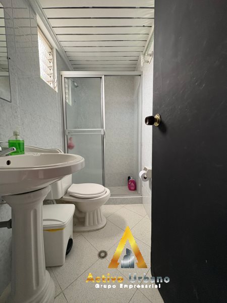 foto_104782_901271444_8025710038_ss