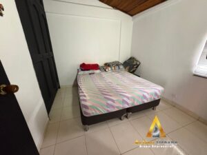 foto_104782_901271444_8072235564_ss