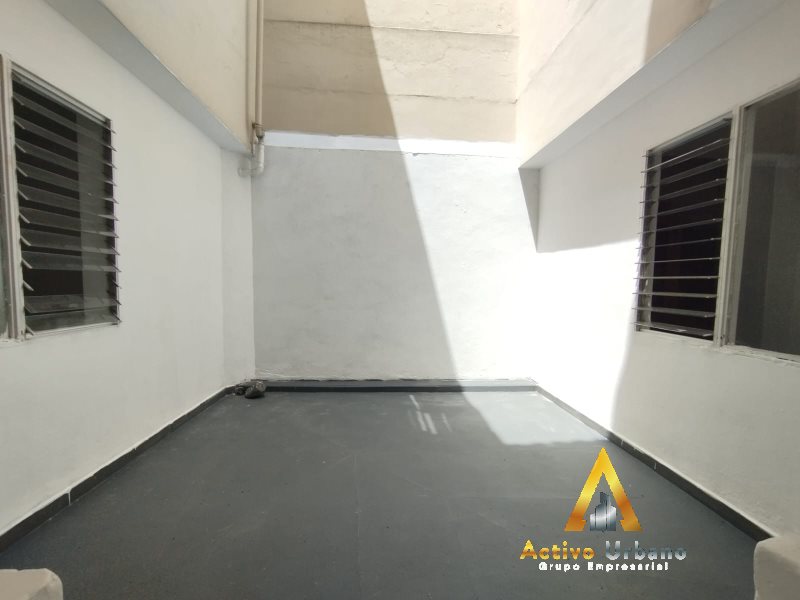 foto_104782_901271444_8274972031_ss