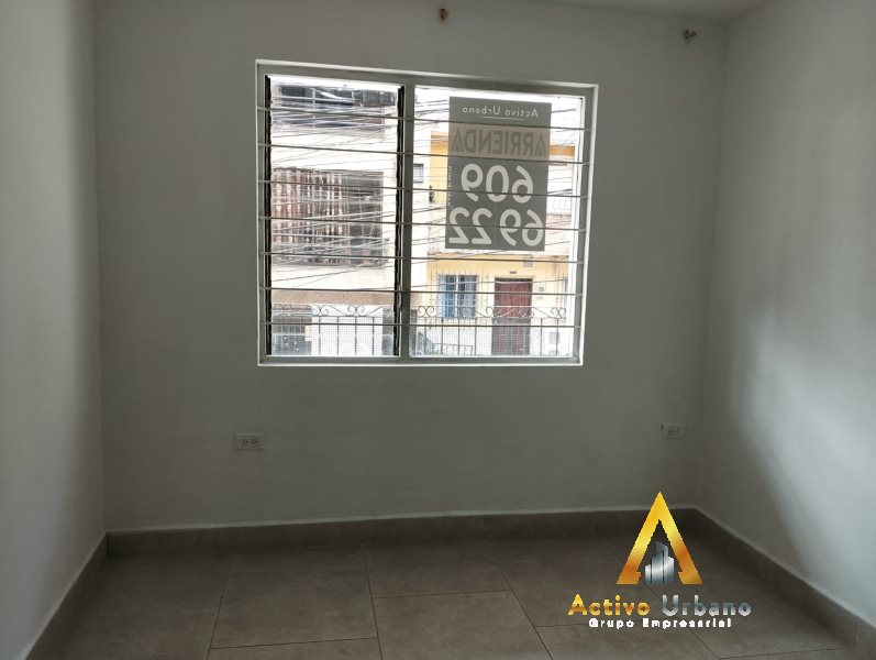 foto_104782_901271444_8294282272_ss