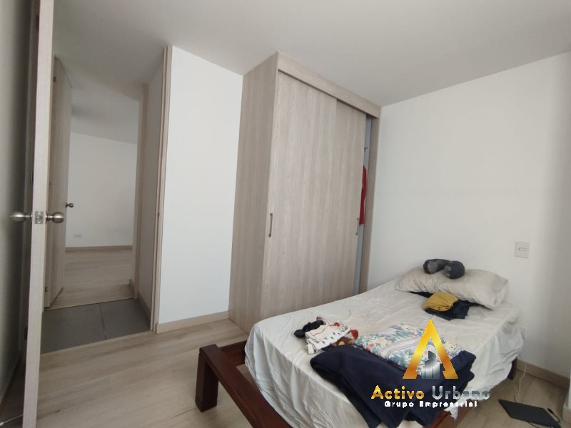 foto_104782_901271444_8626364570_ss