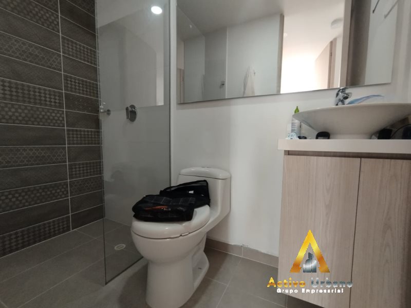 foto_104782_901271444_8631987621_ss