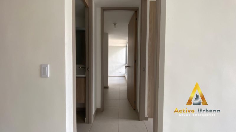 foto_104782_901271444_8658978300_ss