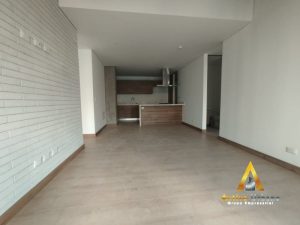 foto_104782_901271444_8685994672_ss