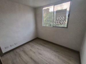 foto_104782_901271444_8700274431_ss