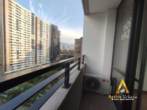 foto_104782_901271444_8712733090_ss