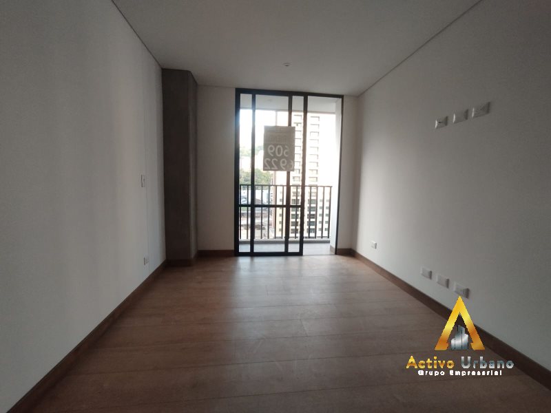 foto_104782_901271444_8745251913_ss