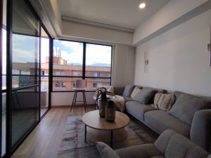 foto_104782_901271444_8900245169_ss