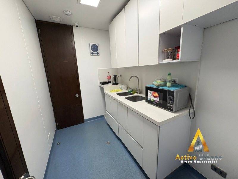 foto_104782_901271444_8994332082_ss