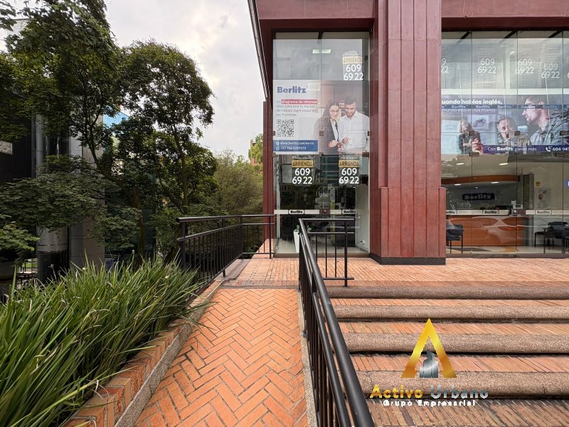 foto_104782_901271444_9241208087_ss