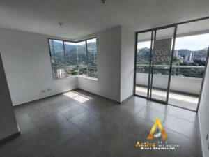 foto_104782_901271444_9266532858_ss