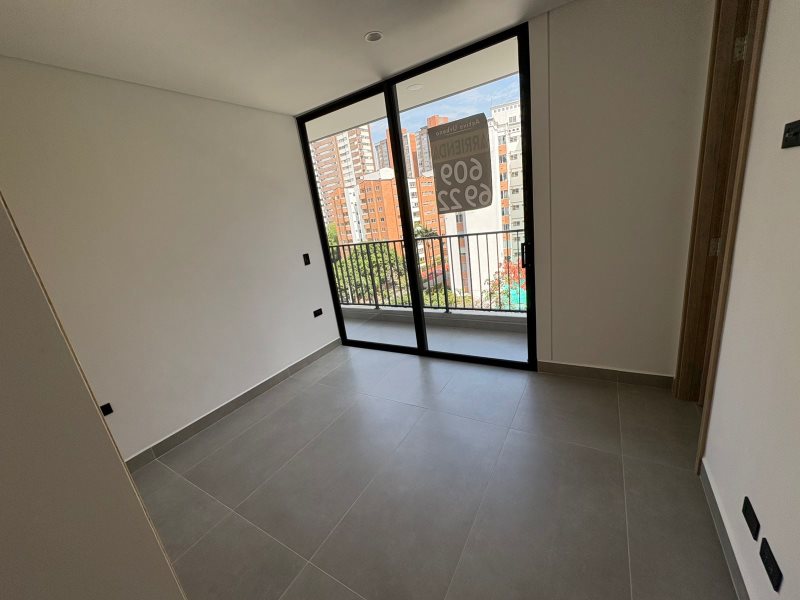 foto_104782_901271444_9312001756_ss