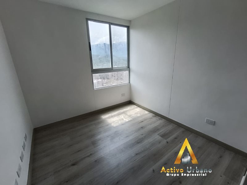 foto_104782_901271444_9314327361_ss