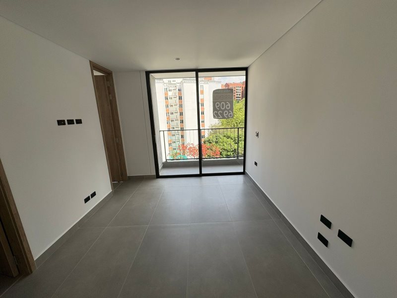 foto_104782_901271444_9353403700_ss