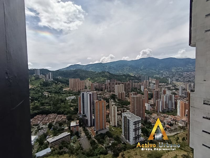 foto_104782_901271444_9367843142_ss