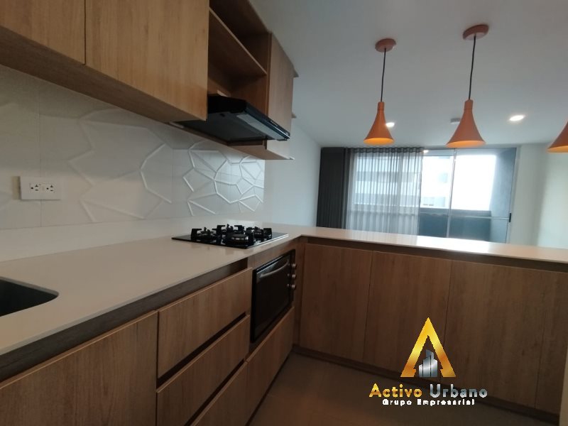 foto_104782_901271444_9389979752_ss