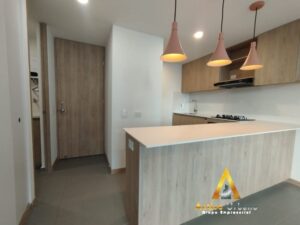 foto_104782_901271444_9390878031_ss