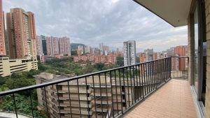 foto_104782_901271444_9677114757_ss