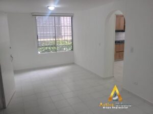 foto_104782_901271444_9692944375_ss