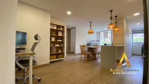 foto_104782_901271444_9782040469_ss