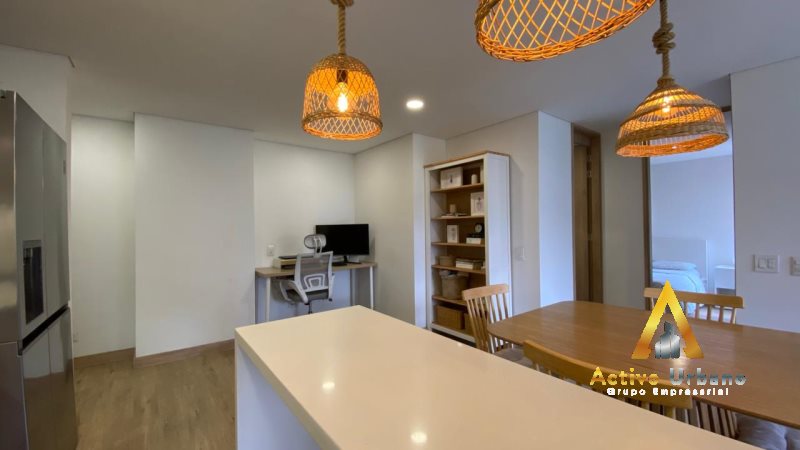 foto_104782_901271444_9837140403_ss