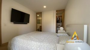 foto_104782_901271444_9875829410_ss